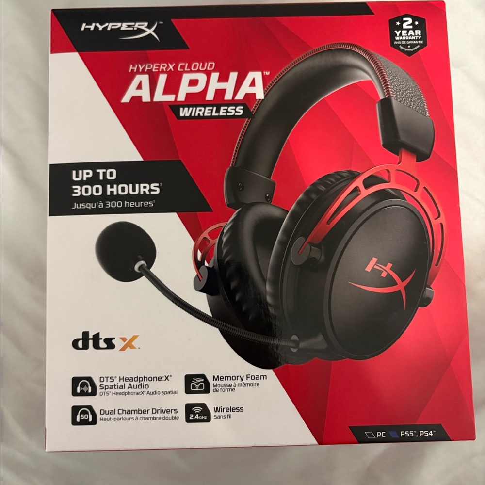 Hype Alpha Wireless Headset - Red and Black